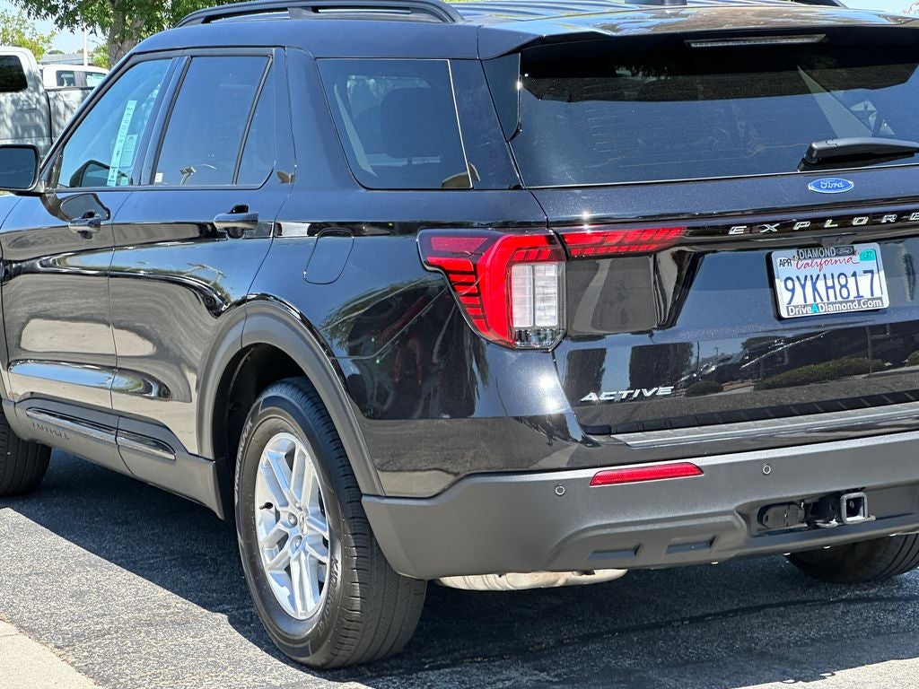 2026 Ford Explorer — detail view