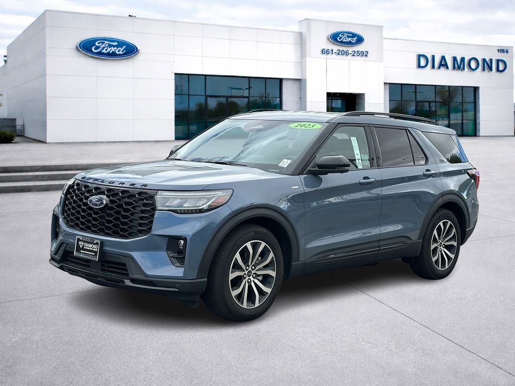 2025 Ford Explorer ST-Line in Vapor Blue — front three-quarter view
