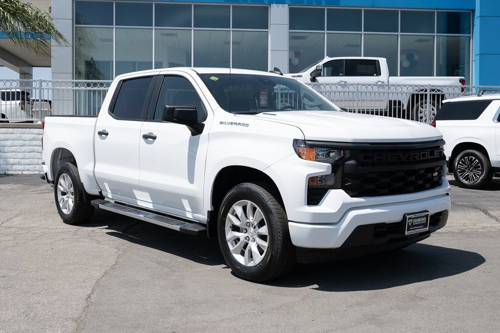 2026 Chevrolet Silverado 1500 — side profile view