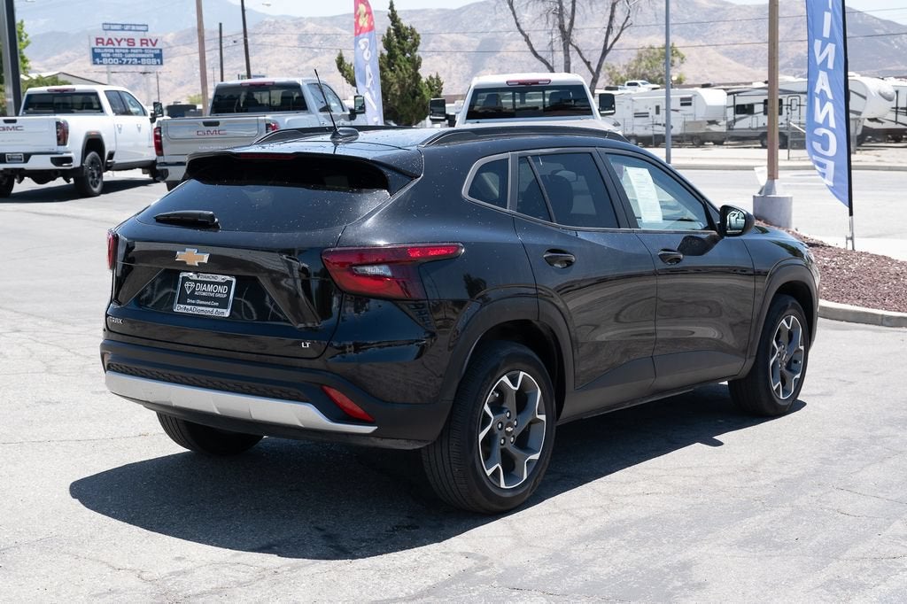 2025 Chevrolet Trax — detail view
