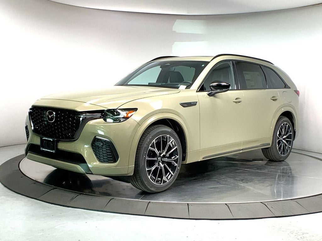 2025 Mazda Mazda CX-70 3.3 Turbo S Premium AWD in Zircon Sand Metallic — front three-quarter view